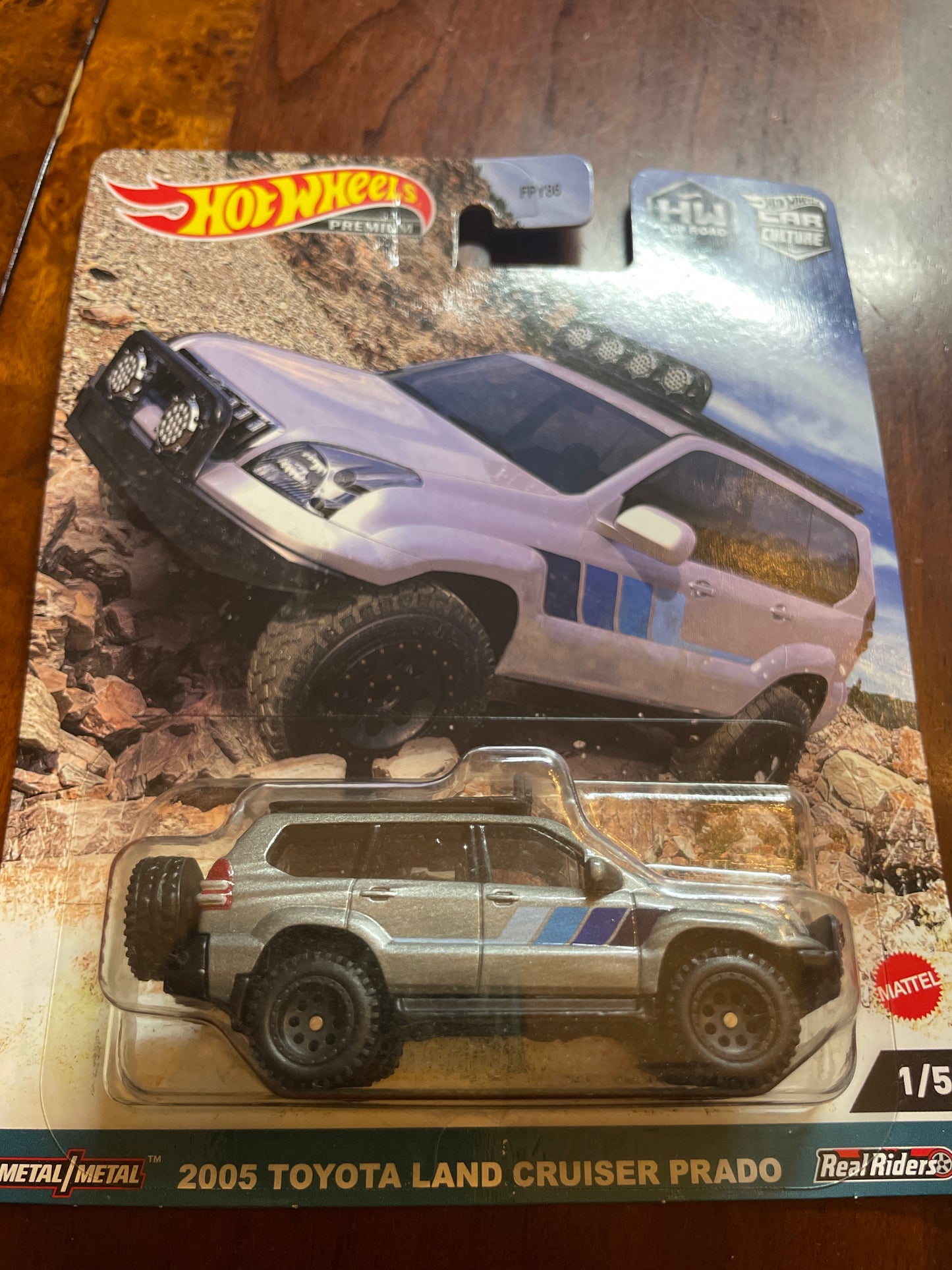 Hot Wheels Premium Toyota Land Cruiser Prado 2005