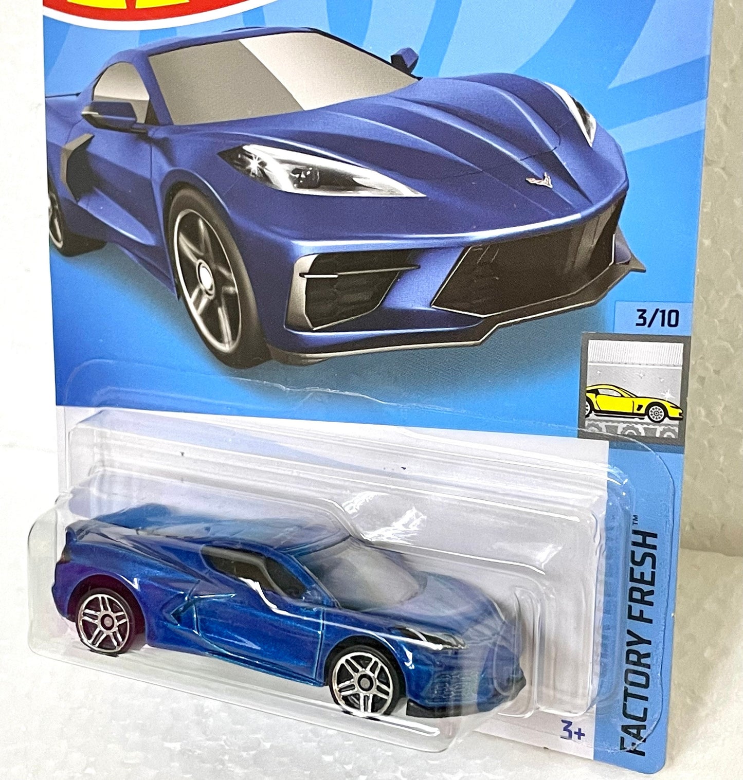 Hot Wheels Chevy Corvette Stingray Blue Factory Fresh 3/10 Chevrolet