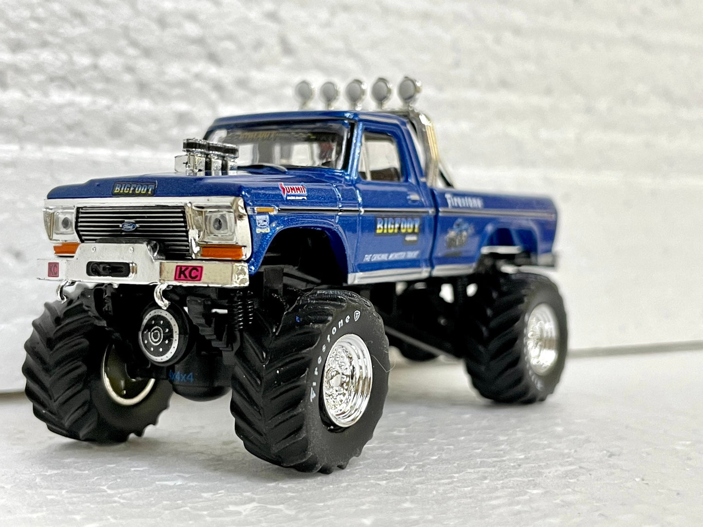 Greenlight Collectibles BIGFOOT #1 The Original Monster Truck 1974 Ford F-250 1/64